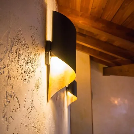 Host2u Penthouse 2-bedrooms The View - Free Parking Appartement *