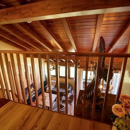 Host2u Penthouse 2-bedrooms The View - Free Parking Apartmán