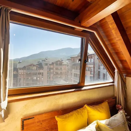 Host2u Penthouse 2-bedrooms The View - Free Parking Lägenhet Bansko