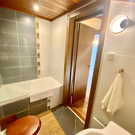 Host2u Penthouse 2-bedrooms The View - Free Parking * Bansko